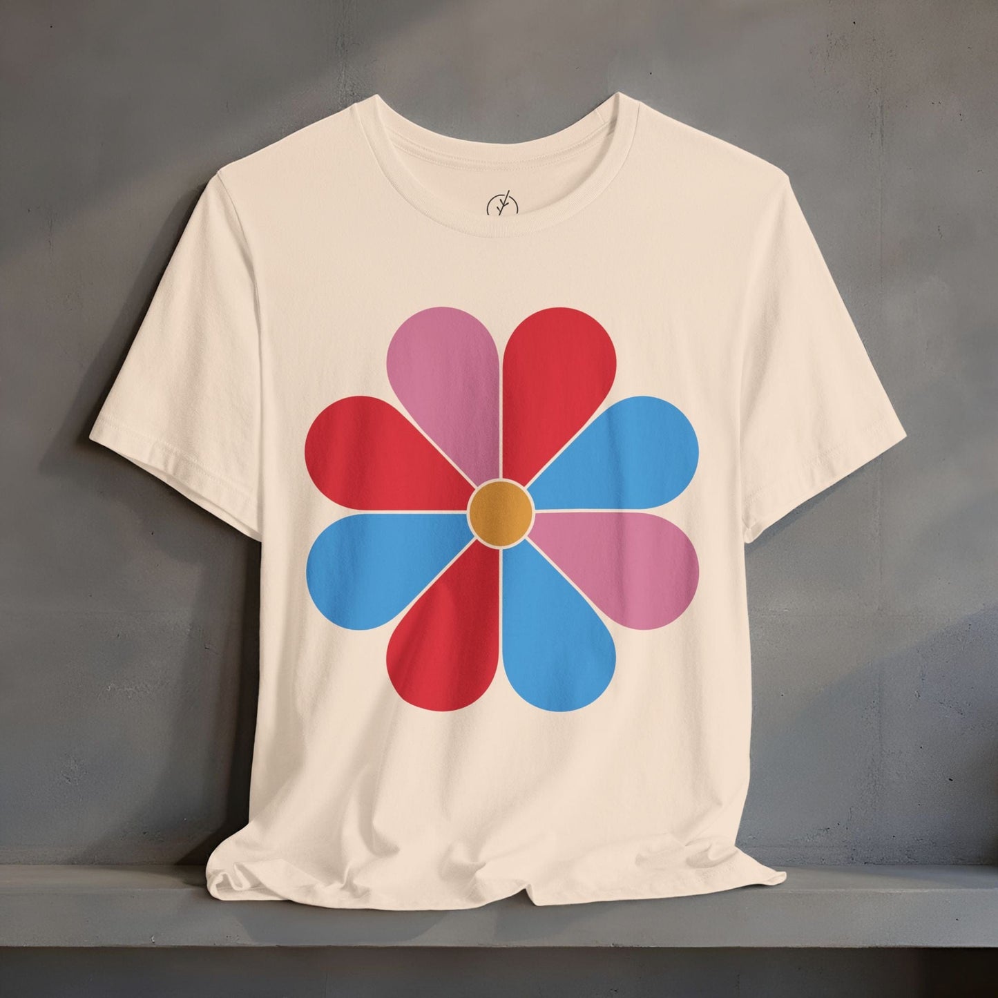Retro Mod Daisy Pop T-Shirt