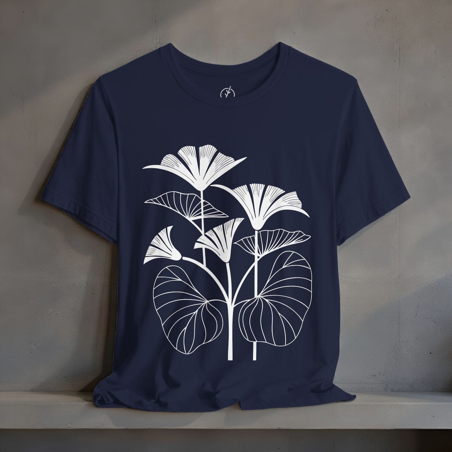 Fanflower Line Garden T-Shirt