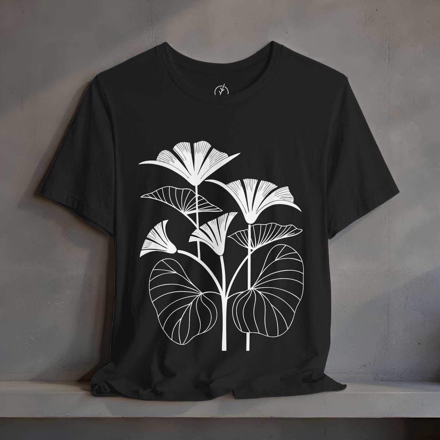 Fanflower Line Garden T-Shirt